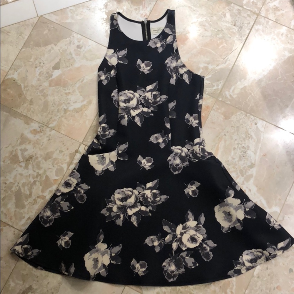 A&F thick navy flower dress
